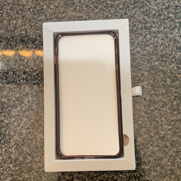 iPhone 12 Pro Max “Mouve” case - Picture 3 of 5